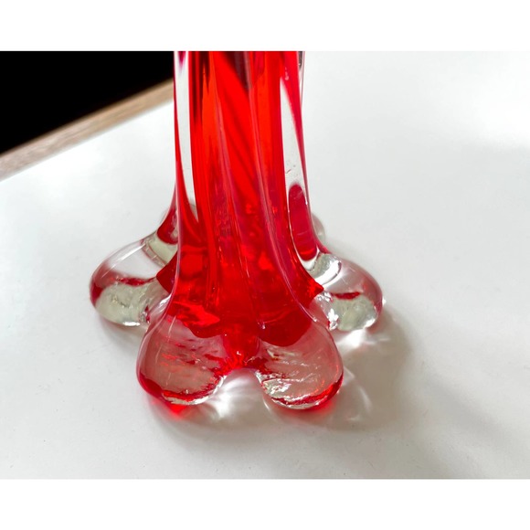 Vintage Italian Red Twist Stretch Bud Vase - Picture 6 of 8